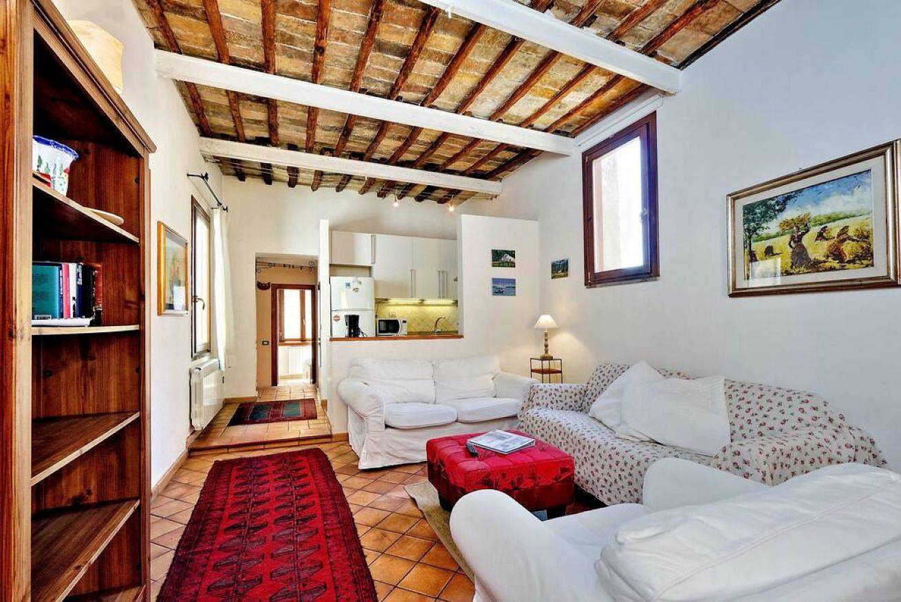 Appartamento intero, Lungaretta 2 in Trastevere, Roma