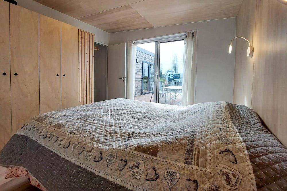 2 bedroom beautiful home in Ambon in Betahon, Ambon