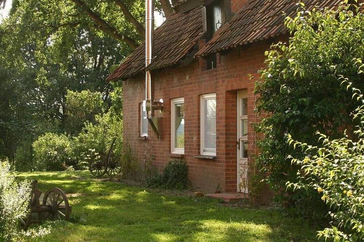 Ferienhaus für 4 Personen, mit Terrasse und Garten in Amt Neuhaus