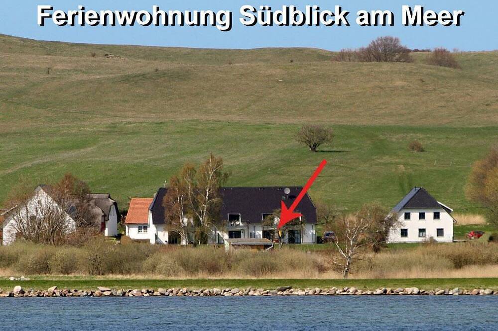 Apartamento entero, Exclusivo apartamento con vistas al mar, terraza orientada al sur, jardín u. estacionamiento in Groß Zicker, Mönchgut