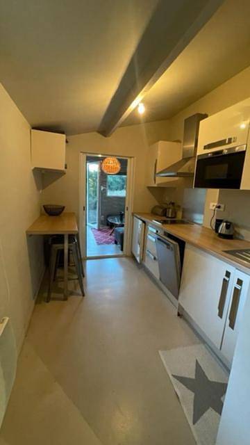 Gîte pour 3 personnes, avec jardin et vue à Vauvenargues - 3