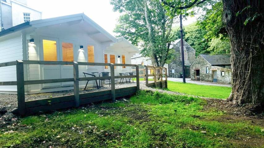 Camping für 2 Personen, mit Terrasse und Garten sowie Ausblick in Irland