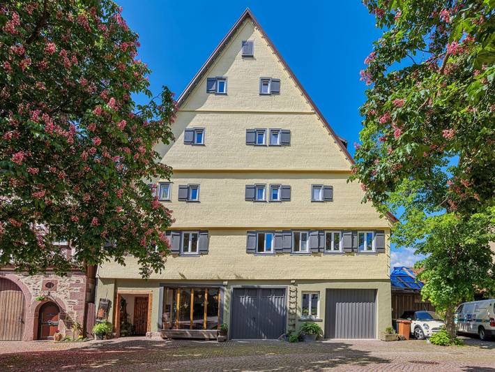 Ferienhaus für 24 Personen, mit Balkon/Terrasse und Terrasse sowie Sauna in Dornstetten