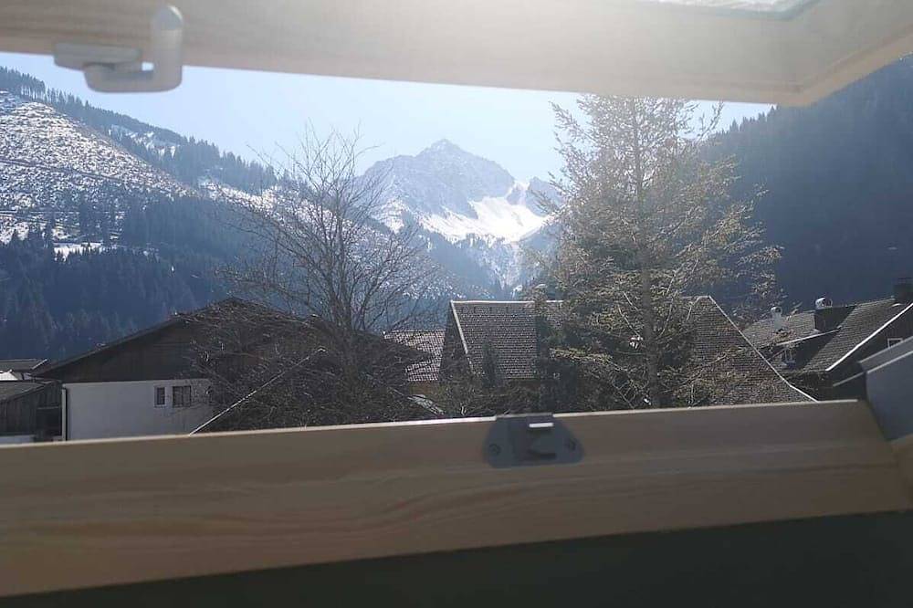 Ganze Wohnung, Ferienwohnungen Haus Almrausch - Almwiese in Bichlbach, Ammergauer Alpen (Österreich)