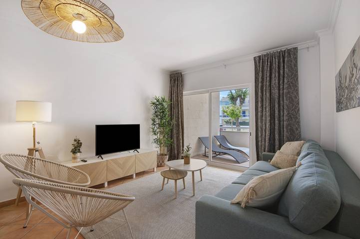 Gîte pour 6 personnes, avec balcon à Santa Luzia - 4