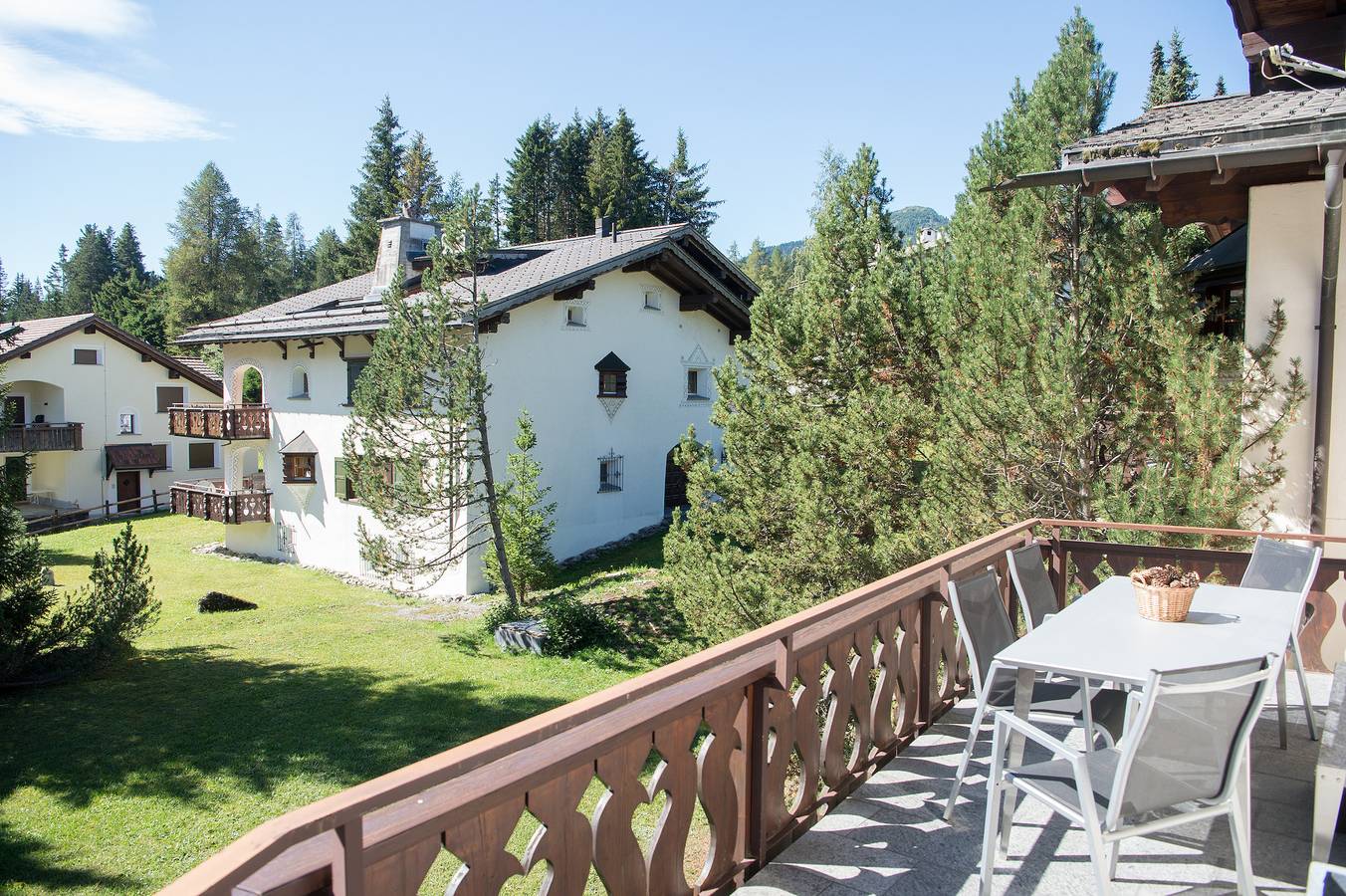 Ganze Wohnung, Chalet-Wohnung mit Whirlpool in Vaz/Obervaz, Plessur Alpen