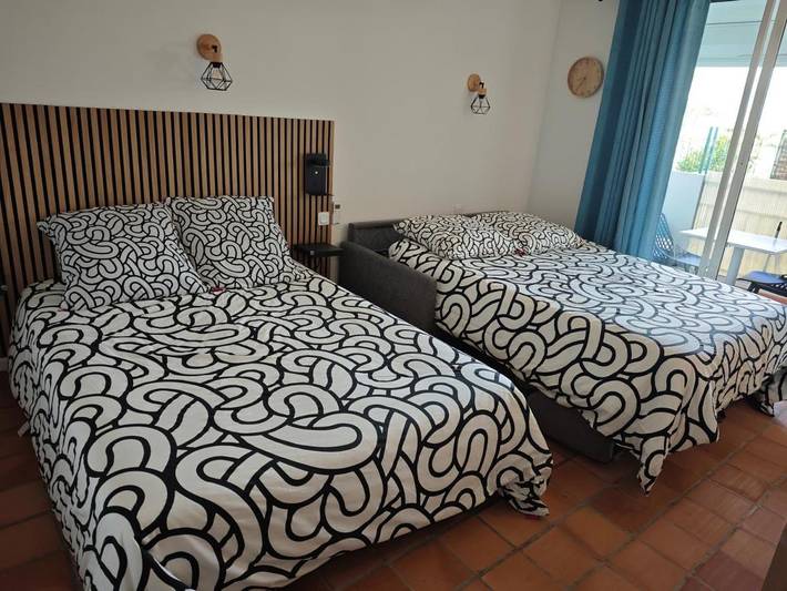 Gîte pour 4 personnes, avec vue ainsi que piscine et terrasse, animaux acceptés dans Anse de Tartane - 3