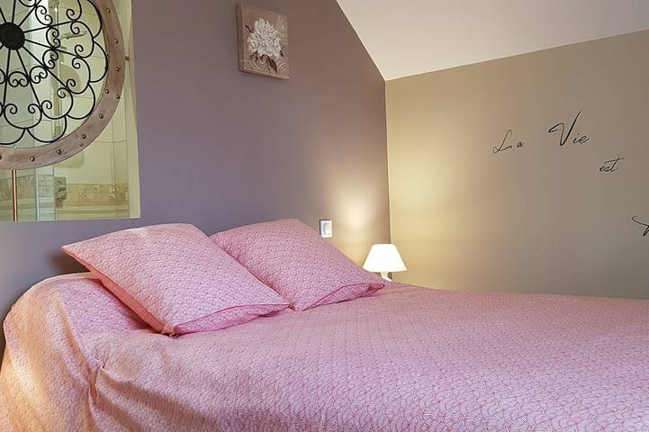 L'Annexe, a charming vacation home in Champagne in Esternay, Marne
