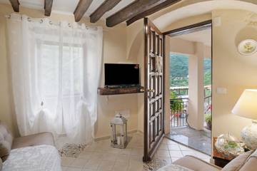 Agriturismo per 3 Persone in Nasino, Provincia di Savona, Foto 2