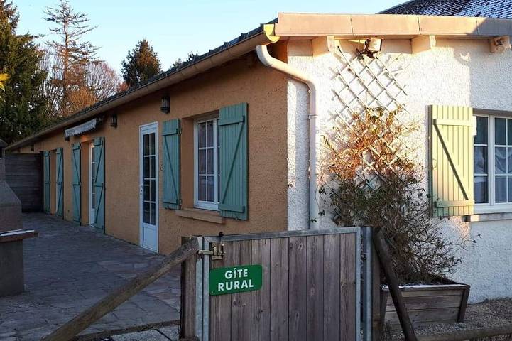 Gîte pour 6 personnes, avec Terrasse et Jardin