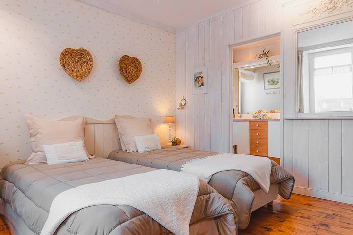 Chambre d’hôte pour 2 personnes, avec jardin dans le Cantal - 4