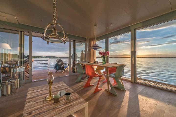 Boot für 2 Personen, mit Terrasse und Sauna sowie Seeblick und Ausblick, mit Haustier im Stettiner Haff - 2