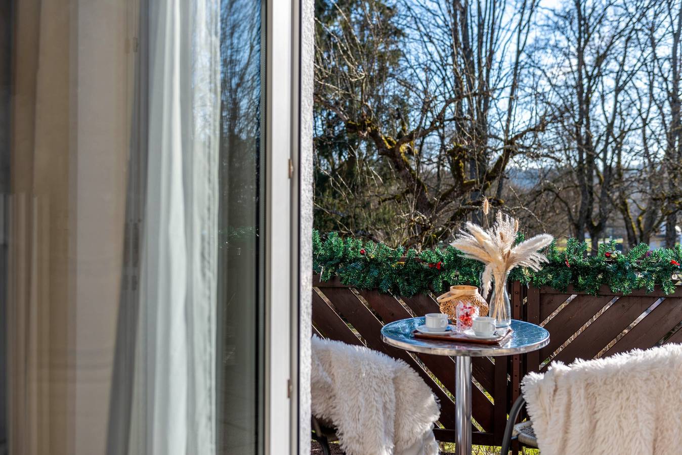 Ganzes Studio, Einzimmerapartment 'Nr 6' mit Gemeinschaftsterrasse, Gemeinschaftsgarten und Wi-Fi in Bad Dürrheim, Mittlerer Schwarzwald