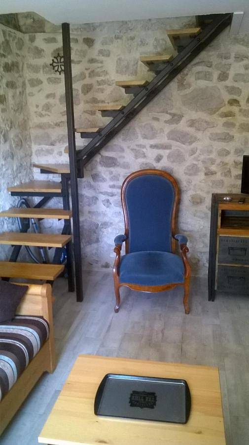 Location de vacances pour 6 personnes, avec vue et jardin à Saint-Affrique - 4