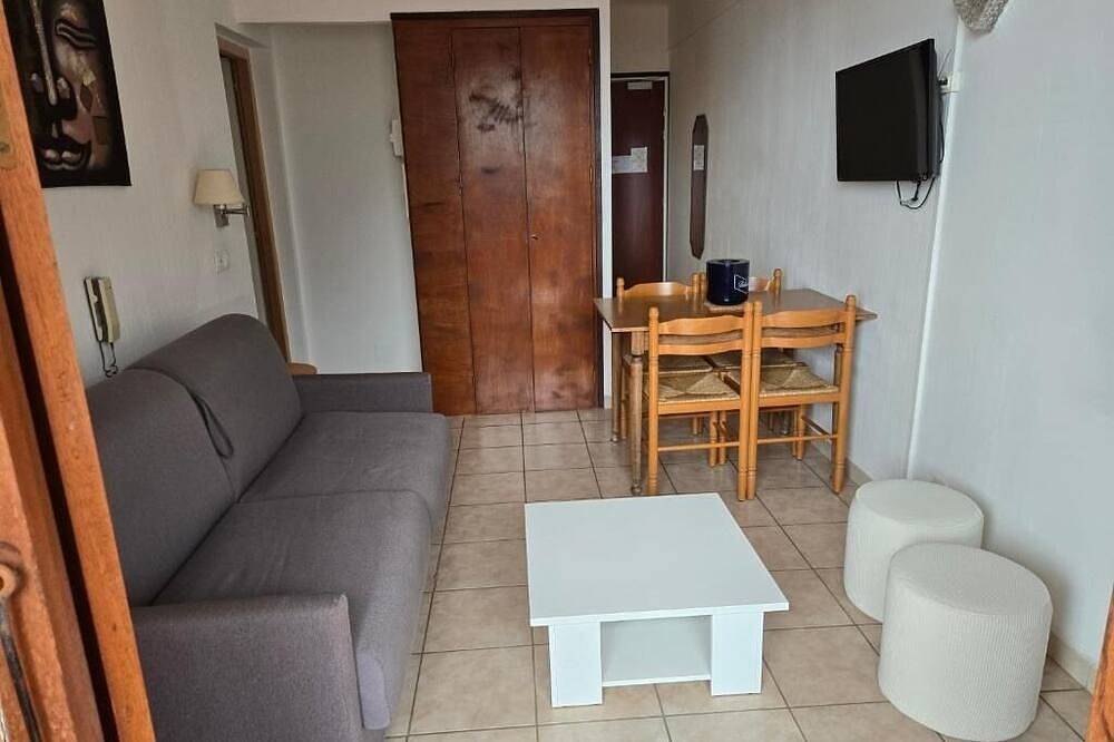 Entire apartment, Apartment Porto-Ota, an exceptional village between sea and mountains in Porto (Corsica), Ota