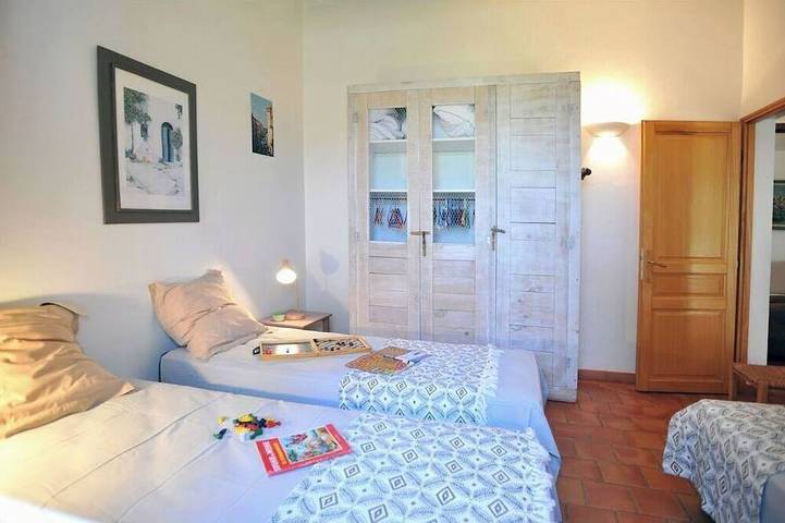 Location de vacances pour 5 personnes, avec jardin et piscine à Sisco - 4
