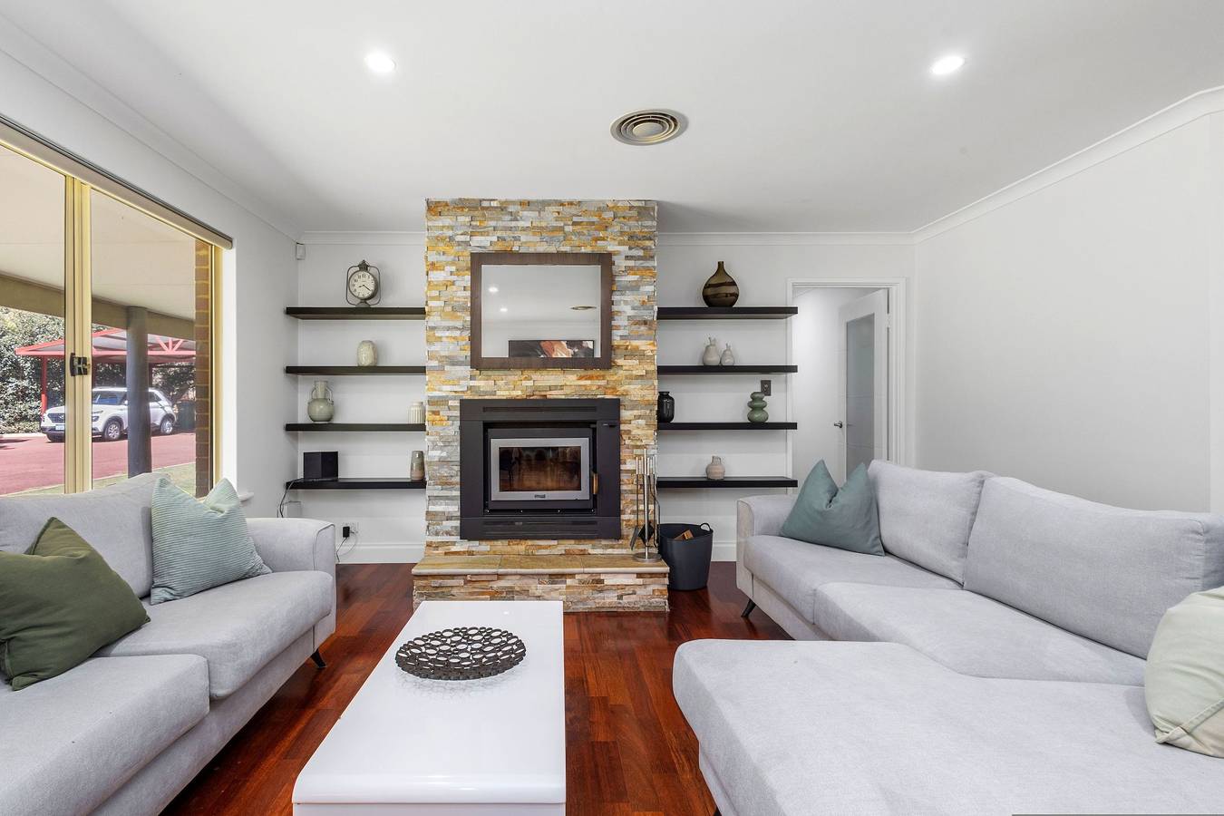 Home & Hearth – A Sepal Stay in Perth, Australia Occidental