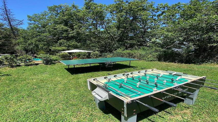 Casa vacanza per 15 persone, con giardino e piscina nonché terrazza, con animali domestici in Castelbuono
