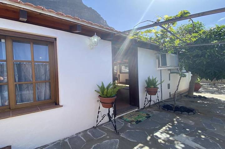 Casa rural para 4 personas, con terraza y jardín en Valle Gran Rey