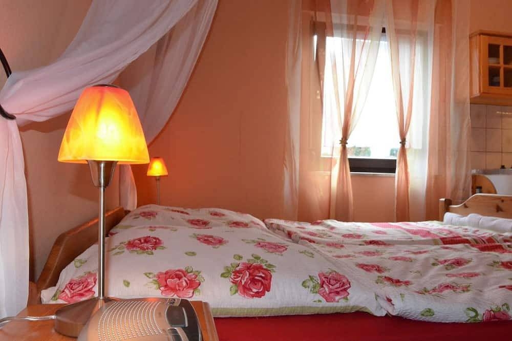 Appartement entier, Double room with shared shower no. 1 and 2 in Arnsberg, Arrondissement du Haut-Sauerland