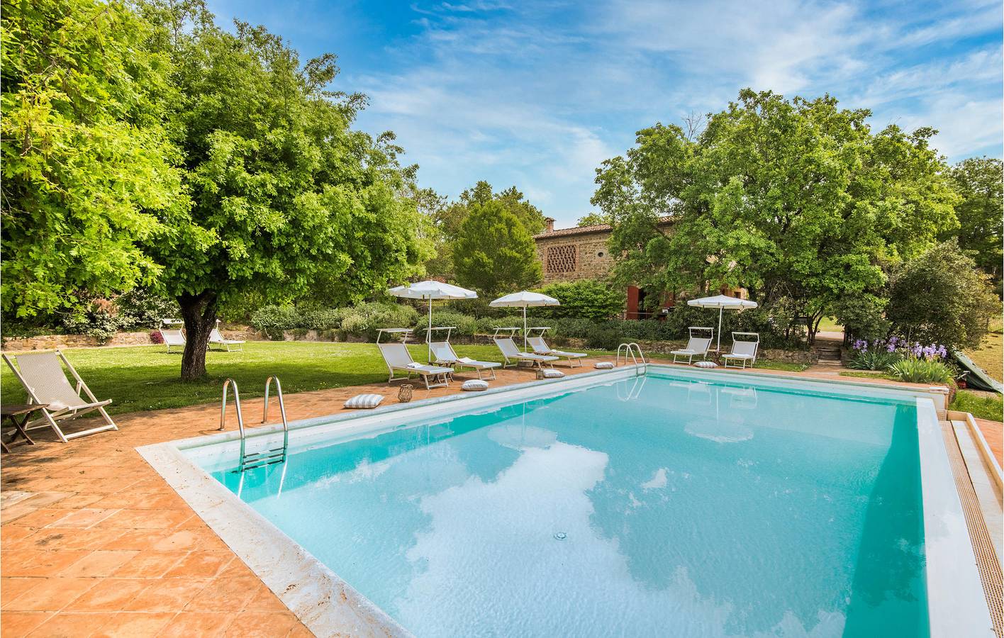Luxuriöses Appartement: Pool, Garten, Internet in Rapolano Terme, Siena Provinz