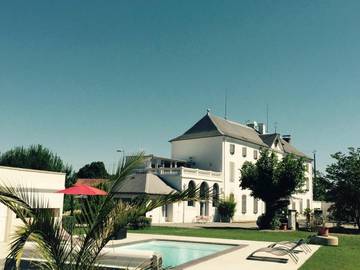 Maison d’hôte pour 3 personnes, avec jacuzzi et terrasse ainsi que sauna et jardin à Orleix