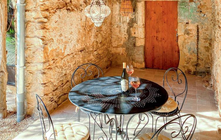 Location de vacances pour 2 personnes, avec jardin et terrasse à Sabran - 4