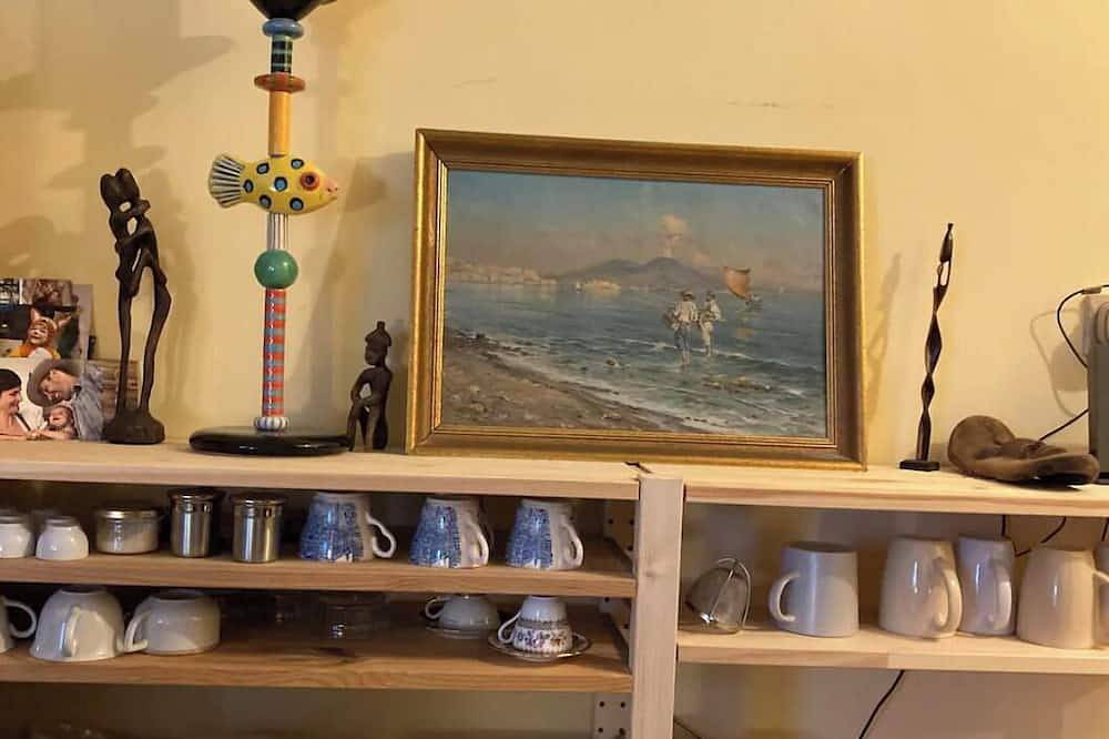 Apartamento entero, Billo house with large terrace overlooking the sea, three steps from the beach in Monfalcone, Carso