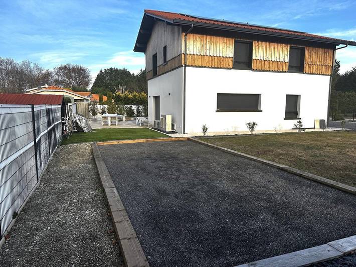 Gîte pour 6 personnes, avec jardin ainsi que terrasse et piscine à Biscarrosse - 2