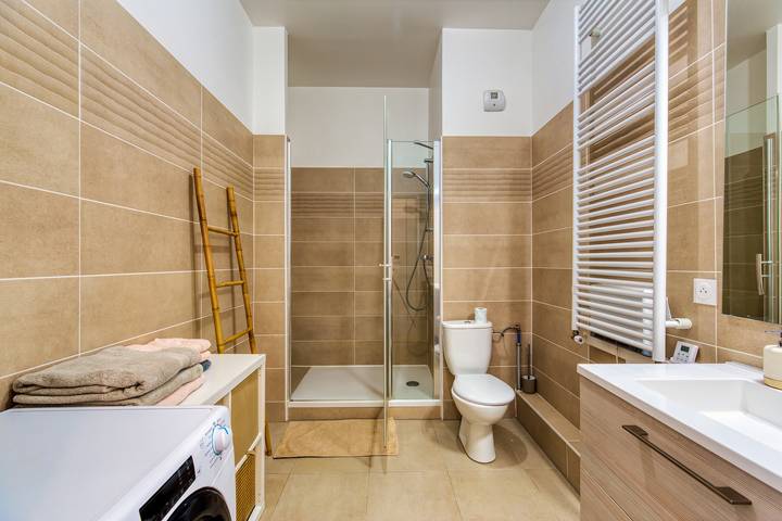 Apartamento entero, Apartamento de vacaciones para 4 personas in Saint-Ouen, Sena-Saint Denis