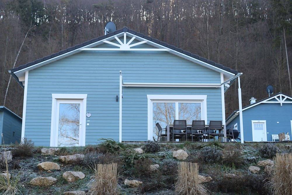 Natur pur - Ferienhaus  62 /  Holz Chalet mit 3 Schlafzimmern im Altmühltal in Kinding, Altmühltal