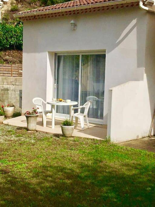 Location de vacances pour 4 personnes, avec jardin à Isolaccio-di-Fiumorbo - 2