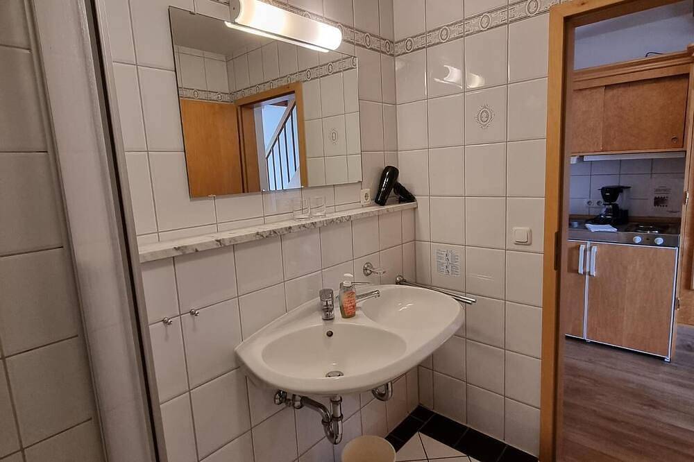 Ganze Wohnung, Ferienwohnung mit Balkon und Aussicht in Hohenwarth, Ostbayern
