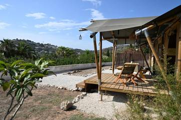 Villa pour 5 personnes, avec vue ainsi que jardin et piscine à Calpe