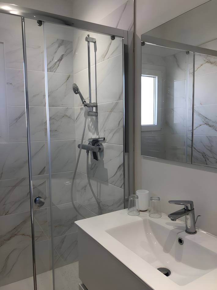 Gîte pour 2 personnes, avec jardin à Taillades - 3