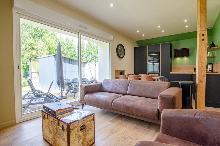 Gîte pour 4 personnes, avec Terrasse et Jardin dans Palis