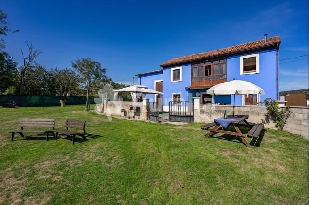 La Piñera - country house in Pola de Siero, Northern Spain in Siero, Provincia de Asturias