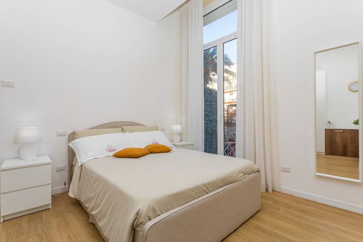 B&B für 2 Personen, mit Balkon und Whirlpool in Catania - 4