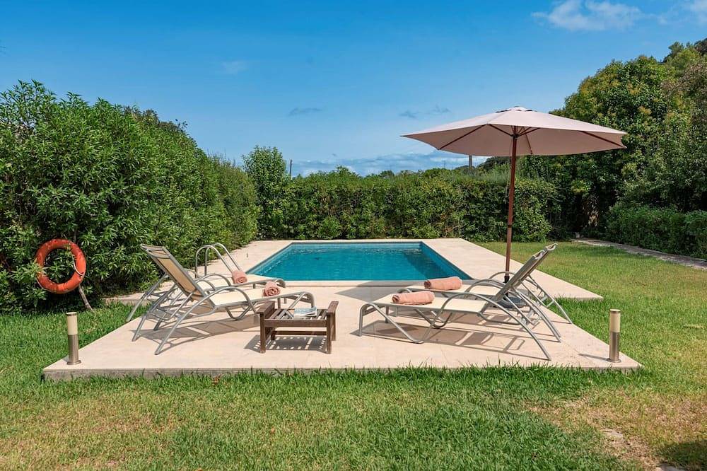Cozy and Comfy just 1 km to Old Town Pollensa! in Santanyí, South Majorca