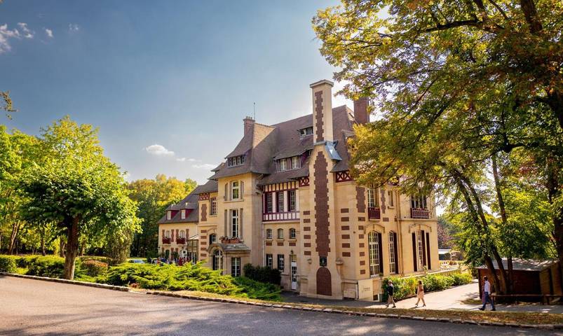 Hôtel pour 2 personnes, avec sauna et jardin ainsi que jacuzzi et piscine à Gouvieux - 2