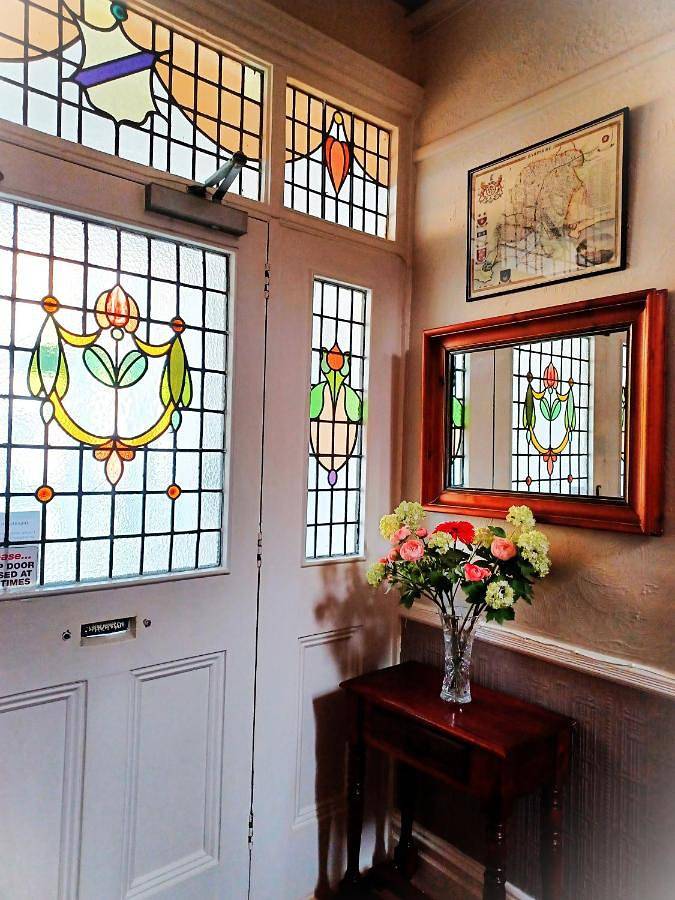 Bed and breakfast for 3 people, with View in Southampton