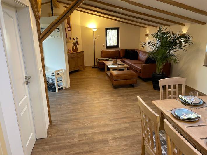 Ferienwohnung für 5 Personen, mit Balkon und Terrasse