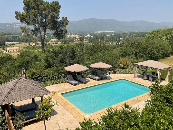 Chambre d’hôte pour 4 personnes, avec terrasse et vue ainsi que piscine et jardin, animaux acceptés à Lourmarin - 2