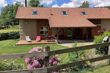 Gîte pour 6 personnes, avec jardin, animaux acceptés à Ramonchamp