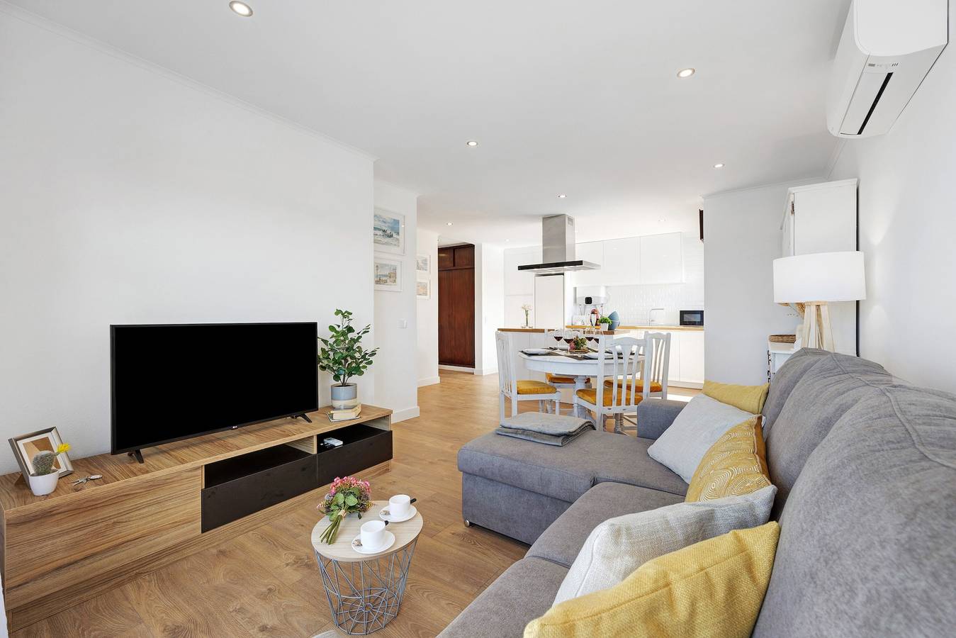 Entire apartment, Apartment 'Dreamalvor' with Sea View, Wi-Fi and Air Conditioning in Alvor, Faro District