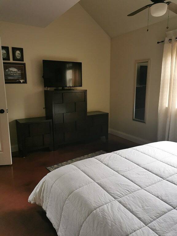 Vacation rental for 9 people, with hot tub and garden, with pets in Prince Edward Island