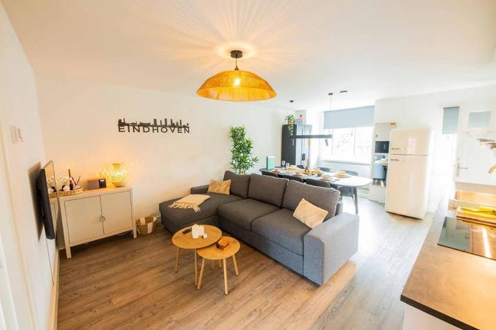 Apartament wakacyjny dla 6 osób, z taras w Eindhoven