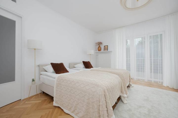 Ferienwohnung für 6 Personen, mit Garten in Warschau