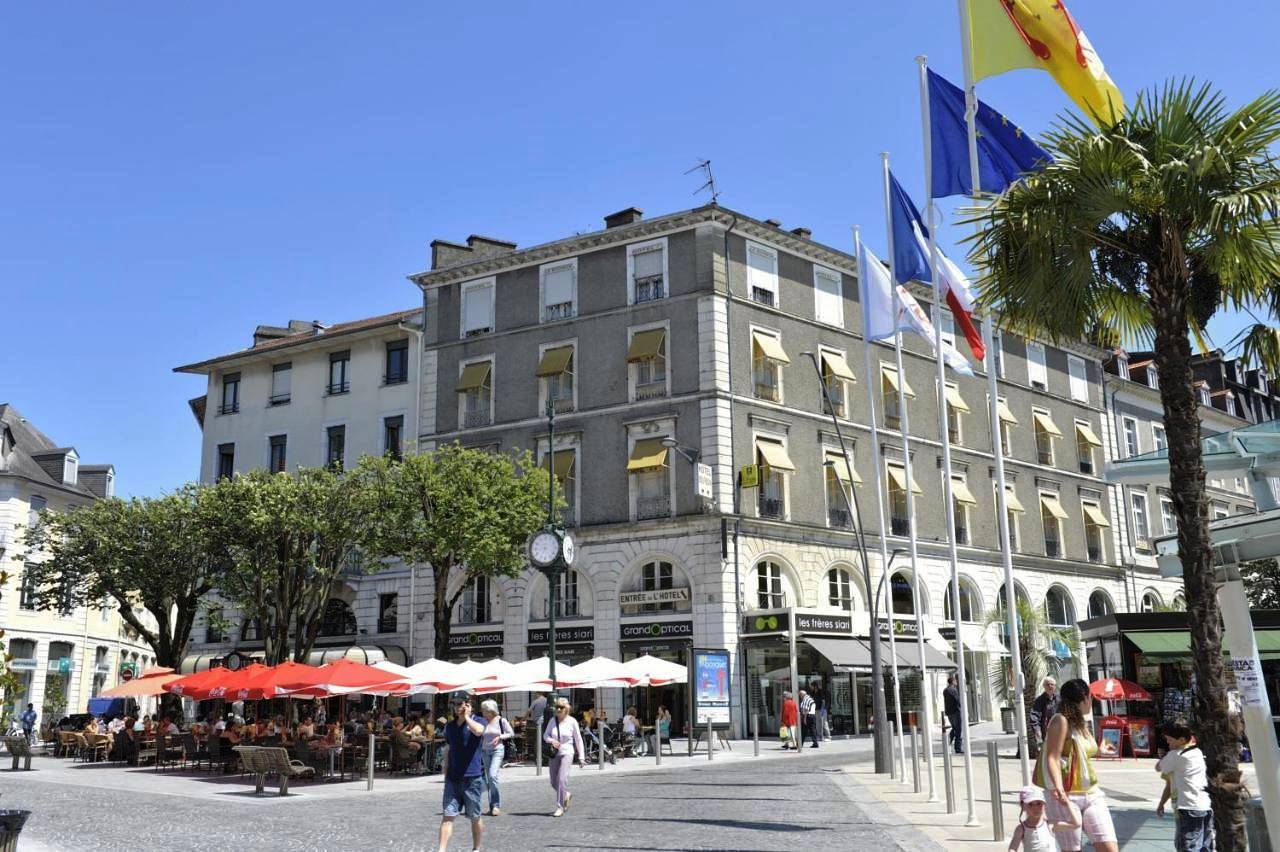Hotel Le Bourbon Pau Centre in Pau, Béarn