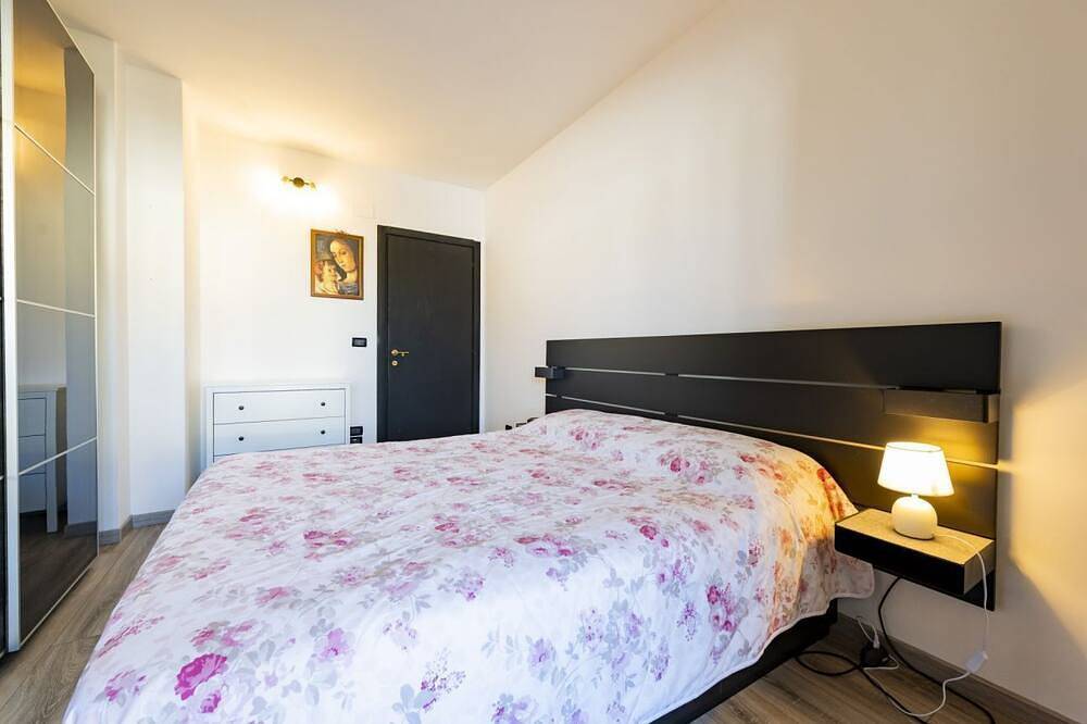 Ganze Wohnung, Guesthost - Cozy Flat 700mt from the Sea + Parking in Francavilla al Mare, Chieti Provinz